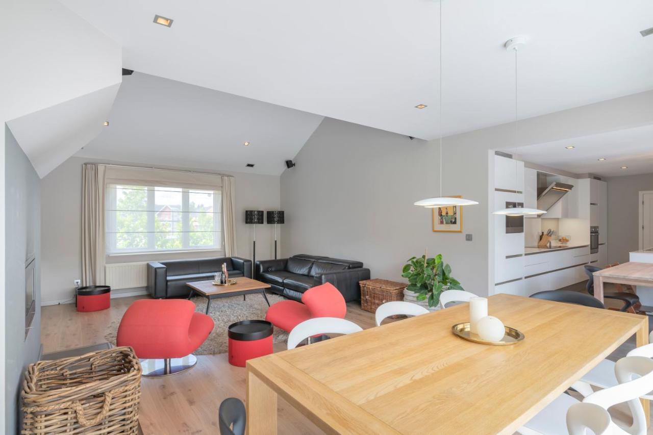 Vakantiehuis Ruime Woning Met Grote Omheinde Tuin *